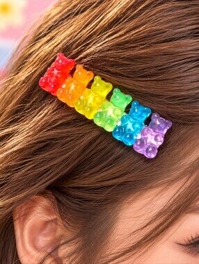 MODCLOTH GUMMY BEAR ALLIGATOR HAIR CLIP